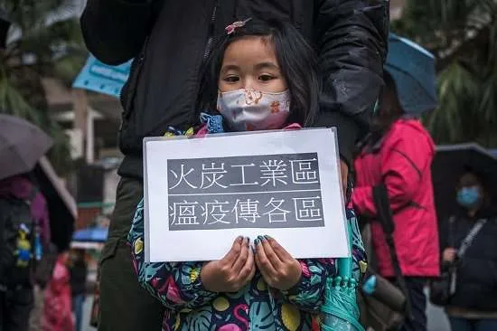 bambina cinese wuhan