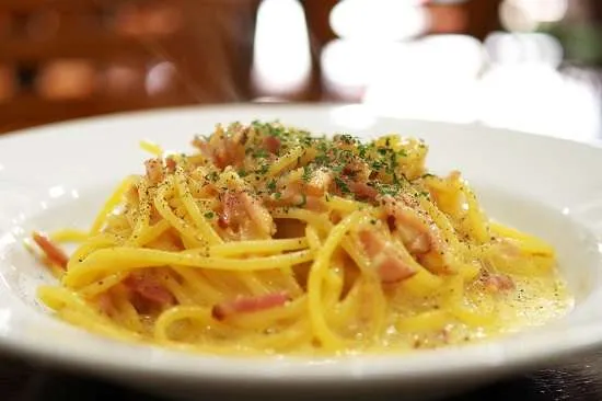 spaghetti carbonara