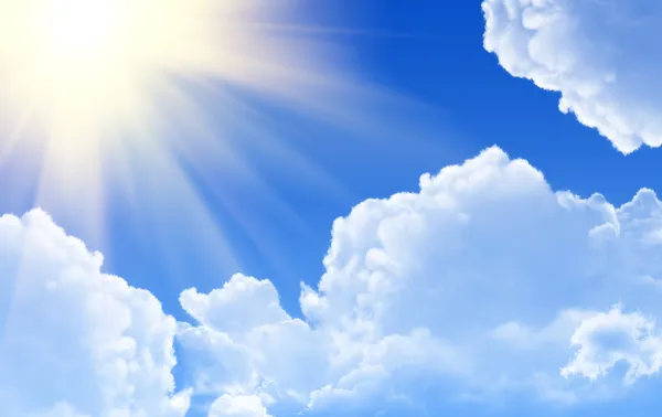 meteo raggi solari cielo blu