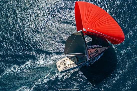 giorgio armani yacht regata